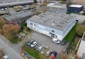 Location entrepôt indépendant Buc - Proche Versailles et grands axes