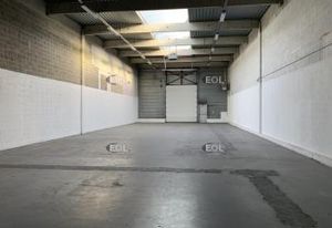 Location local d'activité Coignières - Proche N10 et gare