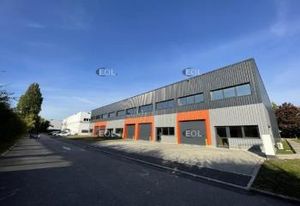 Location local d'activité Trappes - Accès A12 et transports en commun