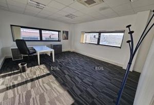 Local d'activité à louer Ivry-sur-Seine - Mixte entrepôt-bureaux