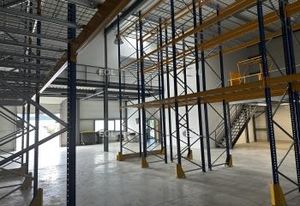 Location cellule d'activité Servon (77) - Proche A105/A5A