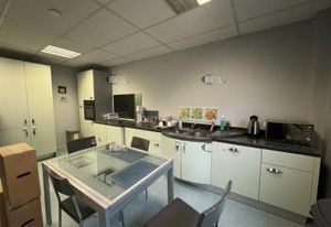 Local d'activité à vendre Evry-Courcouronnes - Proche A6 et RER