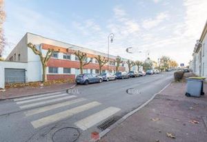 Bâtiment d'activité et bureaux à vendre Louvres - Accès A1/A3/N104