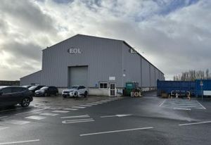 Location local d'activité Marolles-en-Hurepoix - Terrain 12 000 m²