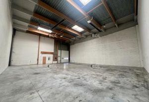 Location local d'activité Le Bourget - Proche A1/A86