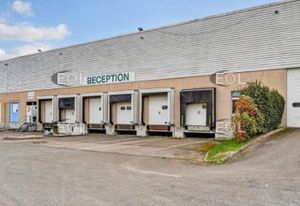 Location entrepôt Coignières - Accès N10/N12/A12 et gare