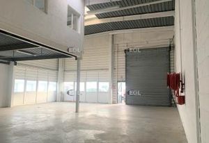 Local d'activités et bureaux à louer Bondoufle - Proche A6, N104, RER D