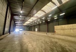 Location local d'activité Senlis - Accès direct A1 - Hauteur 9m
