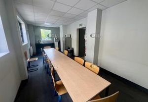Location local d'activité Sarcelles - Accès A1/A104/A86