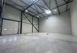 Location cellules d'activité La Queue-en-Brie - Proximité N104, A4 et RER E