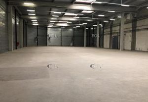 Location entrepôt Gonesse - 7 quais - Proche CDG et Paris