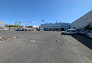 Location entrepôt Ivry-sur-Seine - 10 quais PL et accès VL/PL