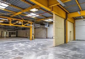 Location local d'activité Les Ulis - Proche A10 et N118