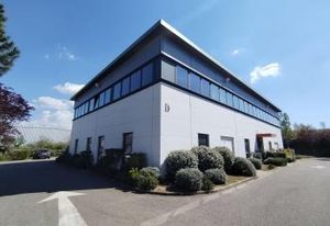 Location bureaux Rousset - Zone industrielle, proche A8 et Aix-en-Provence