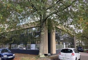 Location bureaux Pessac - Europarc, proche commerces et transports