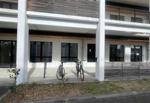 Location bureaux Pessac - Proche tramway, bus et commerces