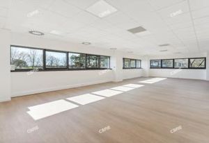 Location bureaux Mérignac - Parc Cadera, proche rocade et aéroport