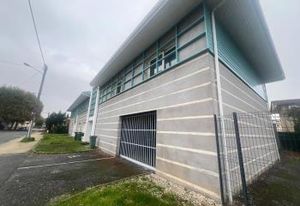 Location bureaux Pessac - Proche bus et commerces