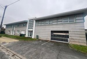 Location bureaux Pessac - Proche bus et commerces