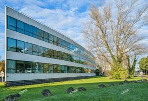 Location bureaux Bruges - Zone TASTA, proche bus, tramway et commerces