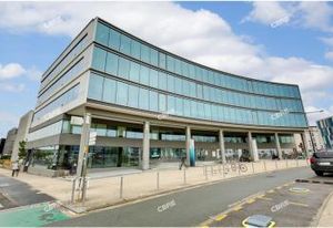 Location bureaux Bordeaux - Proche tramway ligne C et Gare Saint-Jean