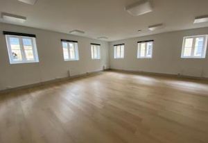Location bureaux Bordeaux - Triangle d'Or - Proche tram et commerces
