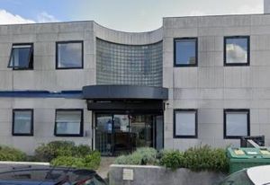 Location bureaux Bordeaux Caudéran - Proche bus et tram
