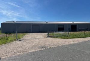 Locaux d'activités à louer Montussan - Proche RN 89
