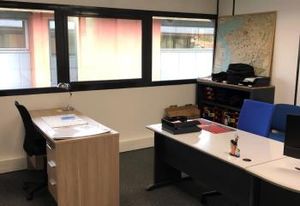 Location bureaux Floirac - Proche Tram A et rocade bordelaise