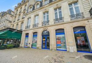 Location bureaux Bordeaux Allées de Tourny - Tramway Quinconces