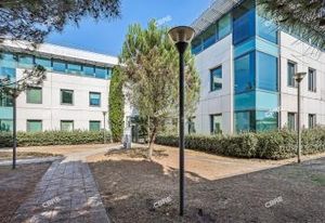 Location bureaux Mérignac - Parc verdoyant, tram, bus et aéroport proche