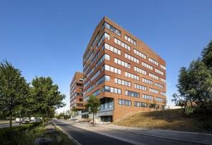 Location bureaux Roubaix - Proche axes autoroutiers et transports en commun