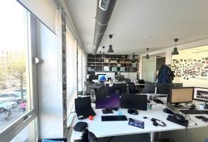 Vente bureau Roubaix - Proche transports et axes routiers