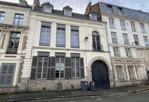 Location bureau Lille - Vieux-Lille - Accès V'Lille et bus