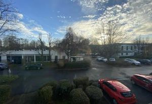 Location bureaux Villeneuve-d'Ascq - 841 m² - 28 parkings