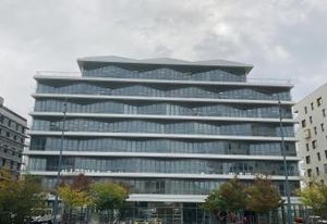Vente bureaux Vénissieux - Proche métro D et Tram T4