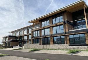 Location bureaux Saint-Priest - Proche A42/43/46 et transports en commun