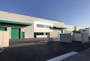Location cellules d'activités Vourles - Accès D386 et A450