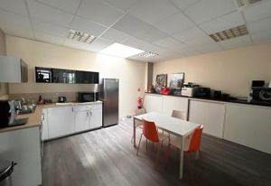Vente bureaux Rillieux-la-Pape - Proche Lyon, autoroutes et transports