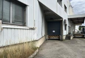 Local industriel à louer Rillieux-la-Pape - Proche axes routiers et transports