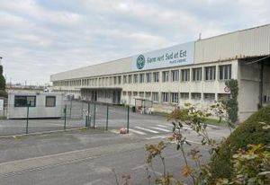 Location entrepôt Saint-Priest - Proche rocade est et gare TER
