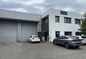 Location local d'activité Vaulx-en-Velin - Proche A42 & transports