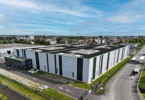 Entrepôt à vendre Belleville - Nord de Lyon - Hauteur 9,5 m
