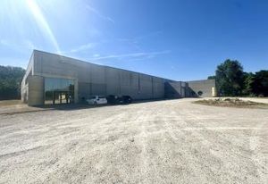 Batiment industriel à vendre Saint-Pierre-de-Boeuf - Accès A7/RN7