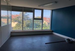 Location bureaux Marseille 15 - Proche bus