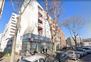Location bureaux Marseille 3 - Proximité quartier d'affaires Joliette, métro et tramway