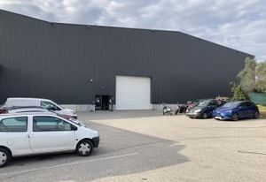 Location entrepôt La Crau - Parc d'activité récent - Proximité A570