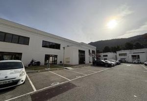 Location bureaux Gémenos - Proche autoroutes A50 et A52