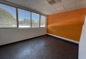 Location bureaux Marseille 14 - Proche métro, bus et autoroute