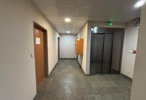 Location bureau Gémenos - Parc arboré, vue sur collines de Pagnol